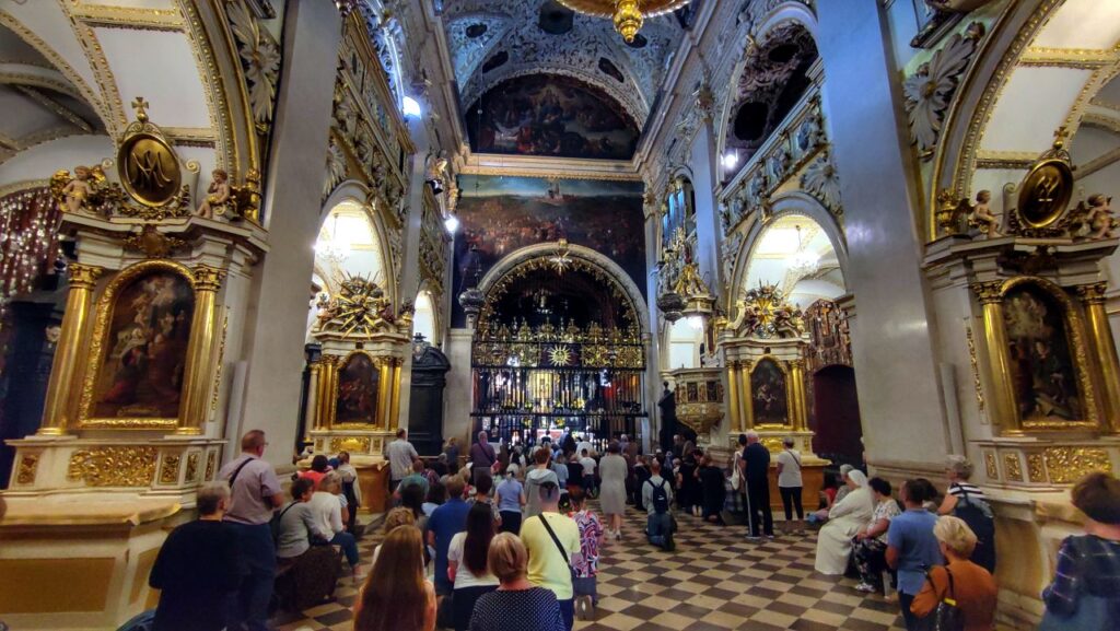 Jasna Góra Sanktuarium Maryjne msza