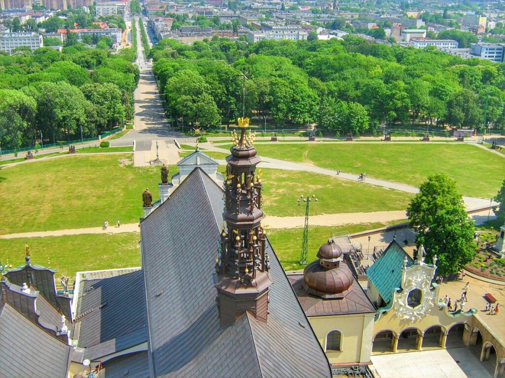Widok z wieży na Częstochowę